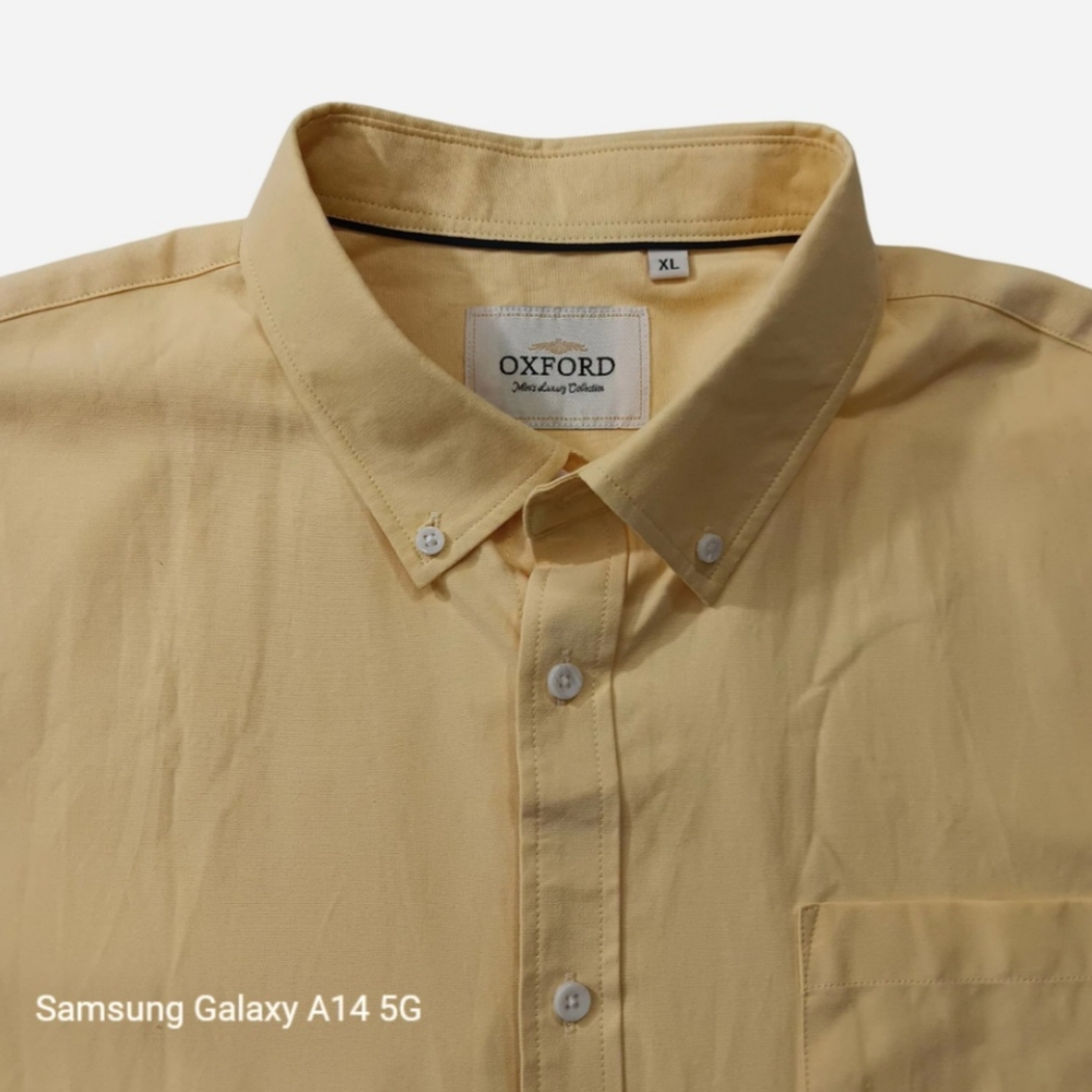 Yellow Oxford Mens XL Button Up Short Sleeve Shirt Designed in Italy